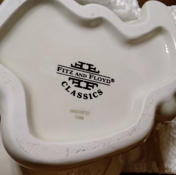 Fitz & Floyd Classics Frosty Folks Snowman Puppy Candy Jar - Picture 9 of 12